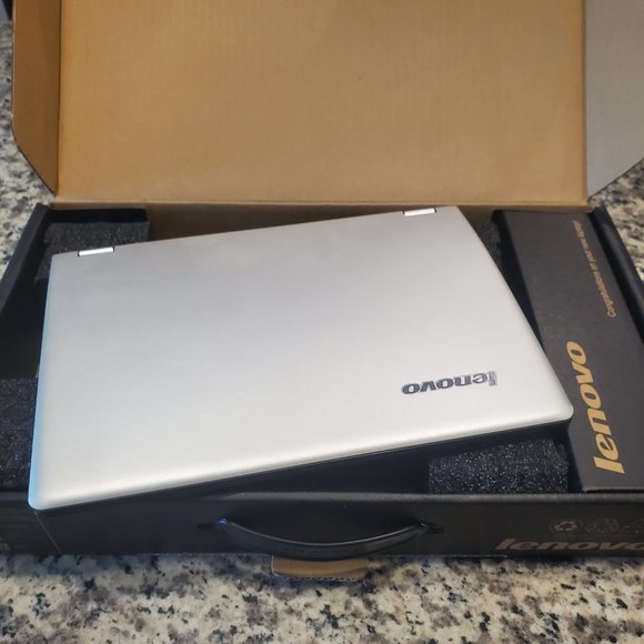 Lenovo Yoga 11.3" Laptop - Picture 5 of 10